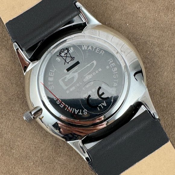 Vintage Daniel Steiger Steel on Black On Stainless Steel - Picture 6 of 8